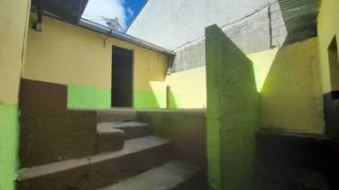 Casa en Venta en Colonia Bethania Zona 7 Guatemala - Image 1