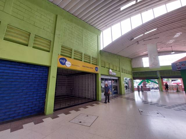 Local comercial en renta Metaterminal del Norte Zona 18 - Image 5