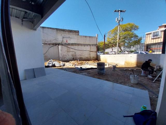 Apartamento de lujo en venta en Vista Hermosa - Image 5