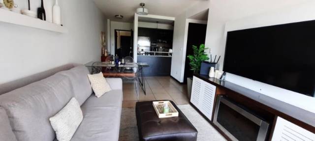 Apartamento en Venta Zona 13, Edificio de Apartamentos - Image 3