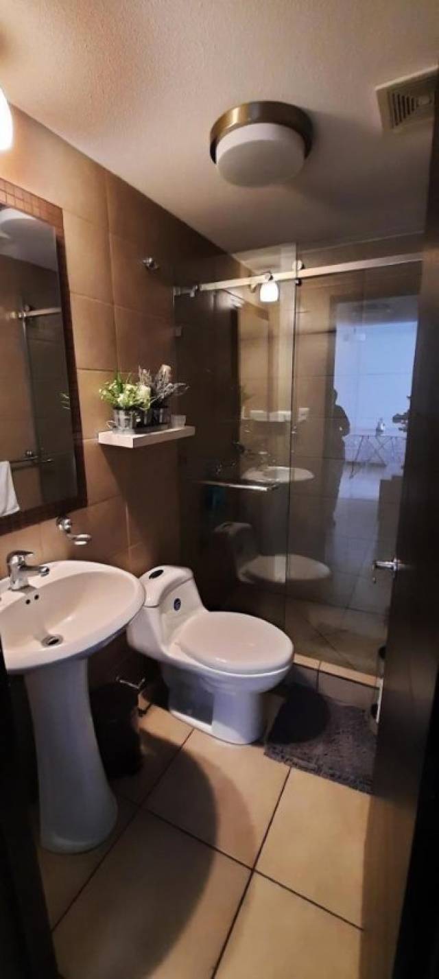Apartamento en Venta Zona 13, Edificio de Apartamentos - Miniatura 6