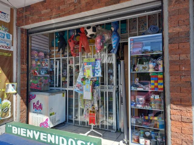 Derecho de llave de libreria acreditada en Villa Nueva - Image 2