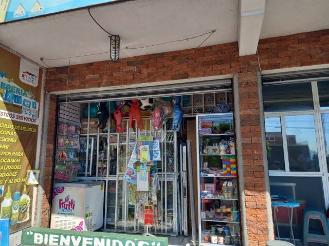 Derecho de llave de libreria acreditada en Villa Nueva - Image 3