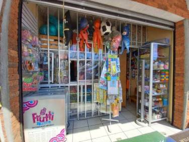 Derecho de llave de librería acreditada en Villa Nueva