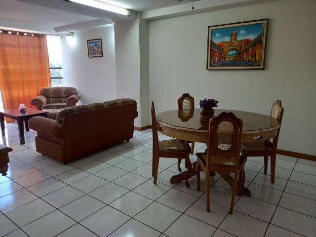 Apartamento amueblado en alquiler Zona 9 Ciudad - Image 4
