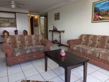 Apartamento amueblado en alquiler Zona 9 Ciudad - Image 1