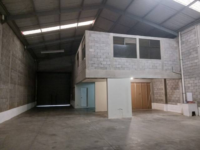 Ofibodega en Renta San Sebastian Zona 4 de Mixco