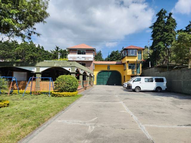 Edificio en Renta San Lucas Sacatepéquez, en el centro - Image 4