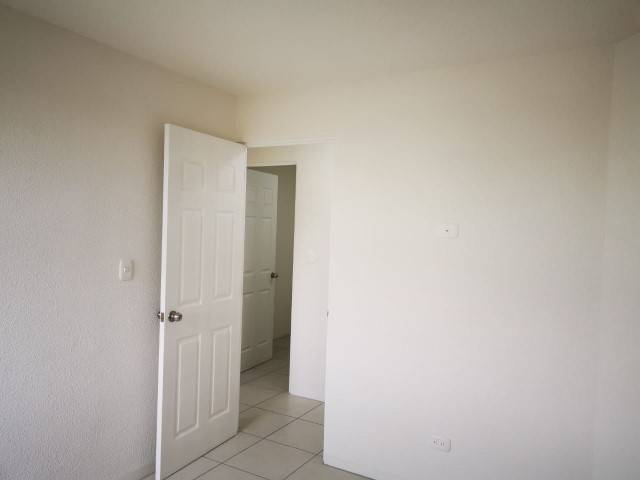 Apartamento en Venta en Villa Nueva de 3 habitaciones - Image 3