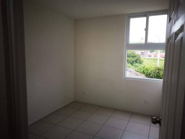 Apartamento en Venta en Villa Nueva de 3 habitaciones - Miniatura 8