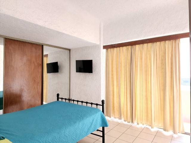 Apartamento Amueblado y Amplio en Renta Zona 14 Ciudad - Miniatura 11