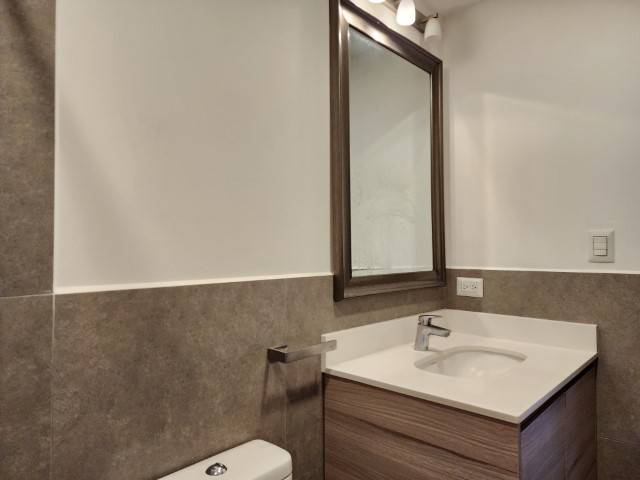 Apartamento en Renta Zona 14 Las Américas - Miniatura 8