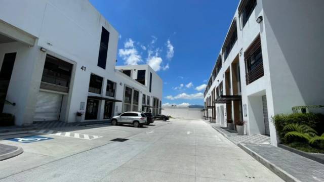 Ofibodega en renta en El Naranjo Mixco - Miniatura 7