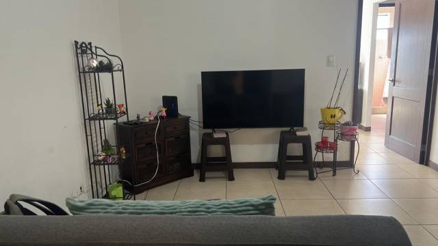 Vendo apartamento en Las Charcas zona 11 - Miniatura 6