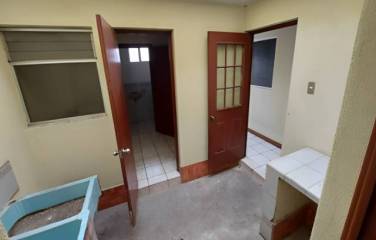 Casa en venta en San Cristobal Mixco - Image 1