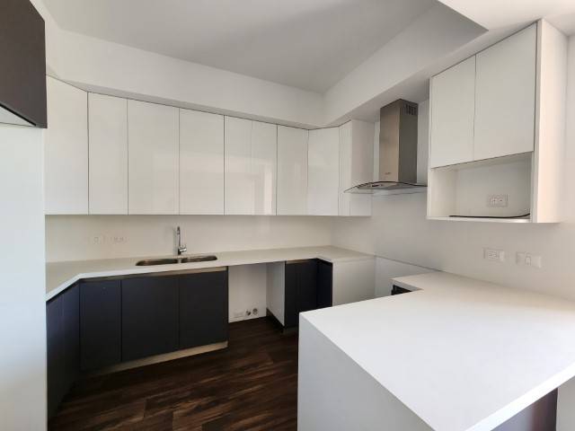 Apartamento en Venta Zona 14 ceca de La Cañada - Image 4