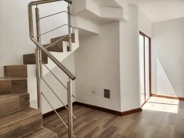 Casa en Venta Puerta de Hierro Zona 16 Guatemala - Miniatura 6
