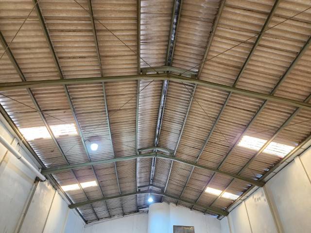 Ofi-Bodega en Renta sobre Bulevar San Cristóbal - Miniatura 5