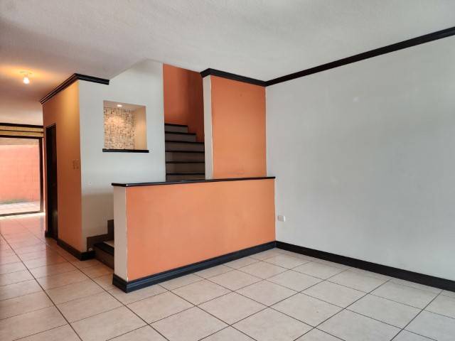 Casa en Renta Condominio Terra Alta Zona 1 de Mixco - Miniatura 6