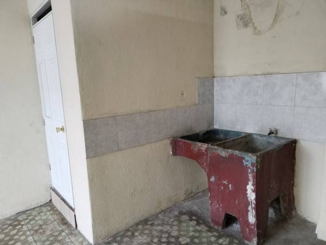 Local y Apartamento en Renta Zona 6 Villa Nueva - Miniatura 9
