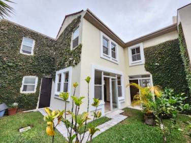 Casa en Renta Condado Naranjo Zona 4 de Mixco - Image 1