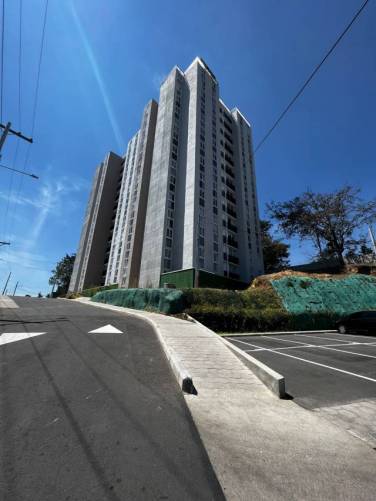 RENTO APARTAMENTO PARA ESTRENAR EN EDIF. AMI - Image 1