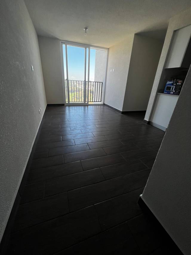 RENTO APARTAMENTO PARA ESTRENAR EN EDIF. AMI - Image 3