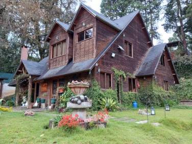 Casa para uso Comercial en Renta San Lucas Sacatepéquez - Image 1