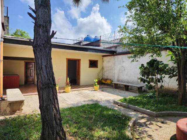 Casa en Renta para Oficinas o Bodega Zona 2 Guatemala - Image 3
