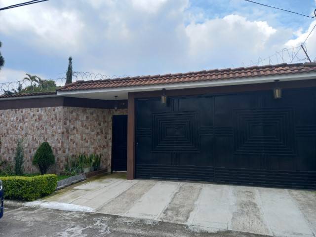 Casa en Venta San Cristóbal en colonia con garita - Miniatura 9