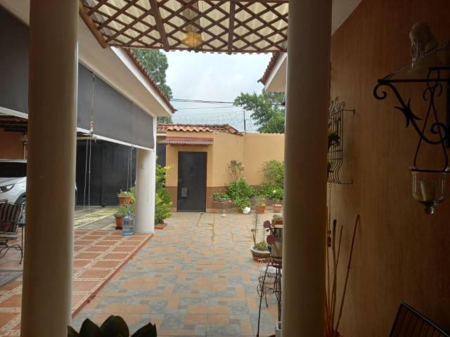 Casa en Venta San Cristóbal en colonia con garita - Miniatura 12