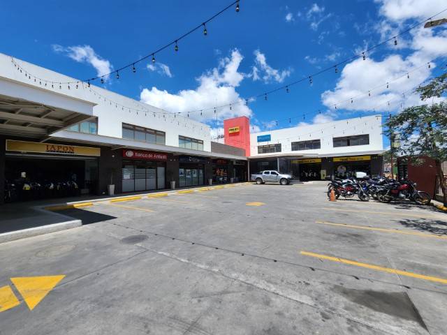Local para Restaurante Plaza Comercial San José Pinula - Miniatura 12