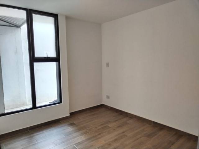 Apartamento en Renta Zona 10 cerca de Los Próceres - Miniatura 10