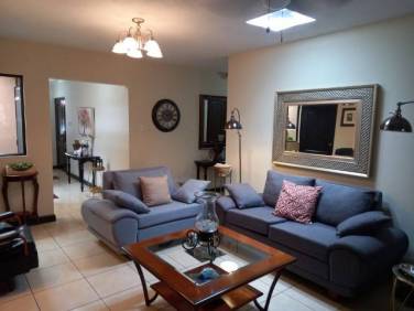 Casa en Venta San Cristóbal en colonia con garita - Image 1