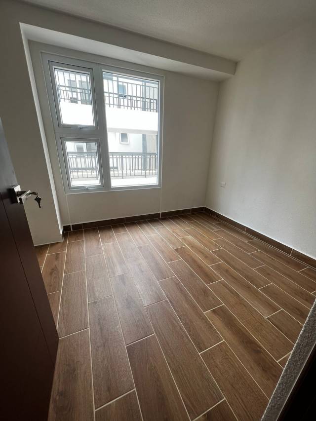 RENTO APARTAMENTO PARA ESTRENAR EN ZONA 16 - Image 2