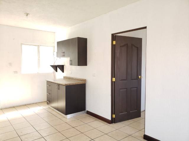 Apartamento en Renta Nueva Montserrat, Zona 3 de Mixco - Miniatura 3