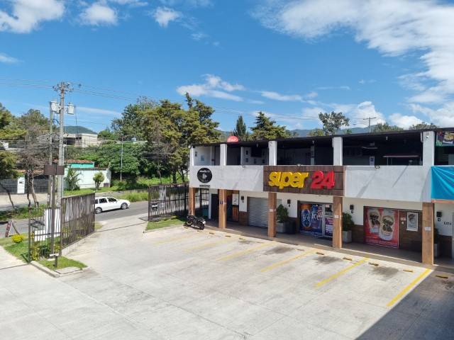 Local en Renta para Venta de Alimentos en Food Court - Miniatura 9