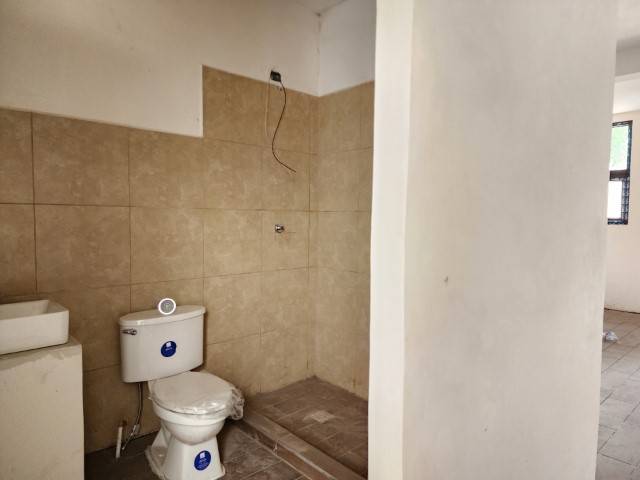 Apartamento con Jardín en Venta San Cristóbal Guatemala - Miniatura 11