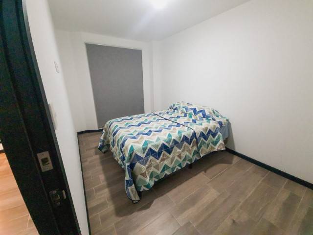 Apartamento Amueblado en Renta Zona 11, Edificio Viró - Image 4