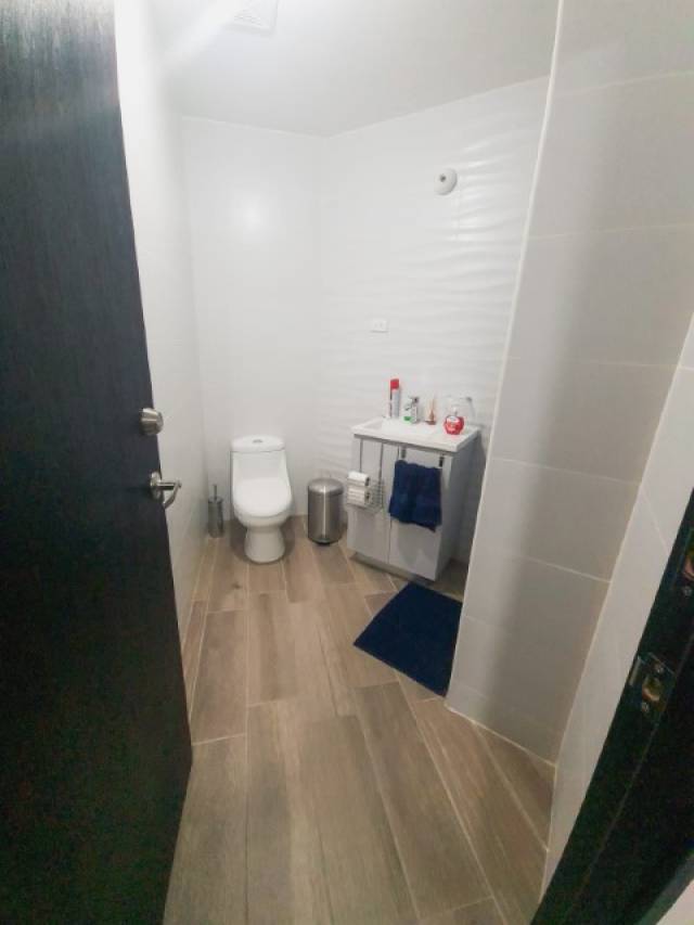 Apartamento Amueblado en Renta Zona 11, Edificio Viró - Miniatura 7