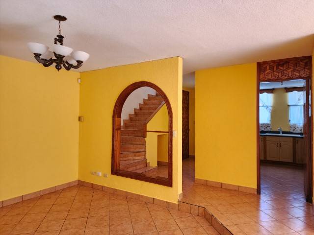 Casa en Renta Villa Nueva Colonia en Bulevar Catalina - Miniatura 6