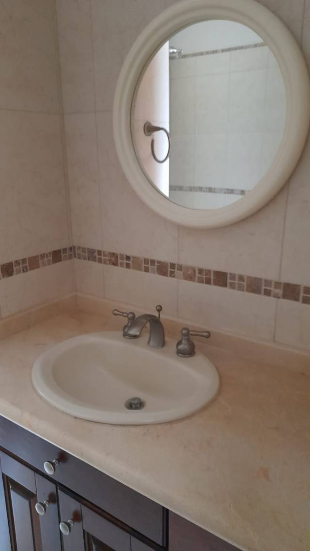 Apartamento en venta Zona 14 - Image 2