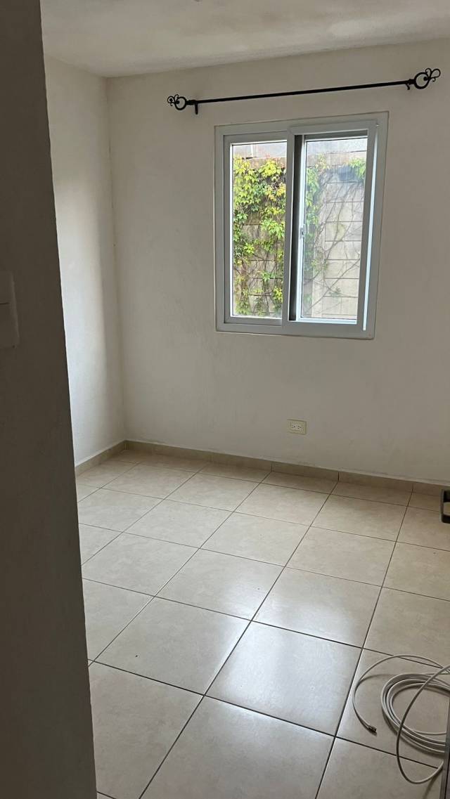 APARTAMENTO EN RENTA 3  HABITACIONES EN PARQUE 7 - Miniatura 6