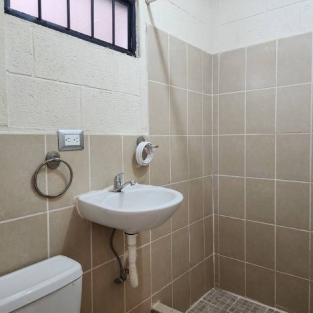 Apartamento en Renta KM 17.5 hacia San José Pinula - Miniatura 8