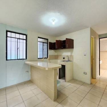 Apartamento en Renta La Laguneta KM 17 San Jose Pinula - Image 1