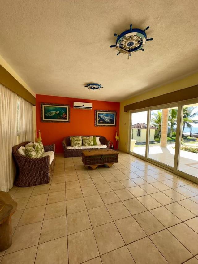 VENDO HERMOSA CASA EN HAWAII, MONTERRICO - Miniatura 6