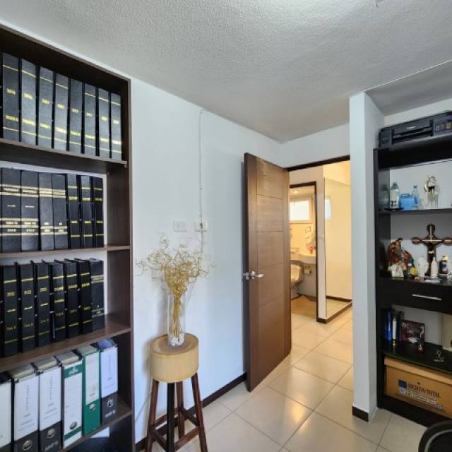 Apartamento en Venta Parque 7 San Ignacio Zona 7 Mixco - Miniatura 9