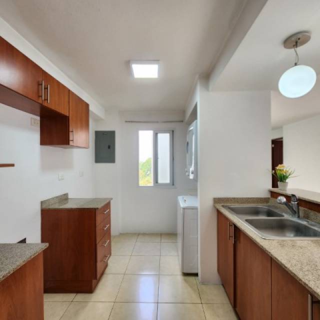 Apartamento en Renta Parque 7 en Zona 7 de Mixco - Image 3
