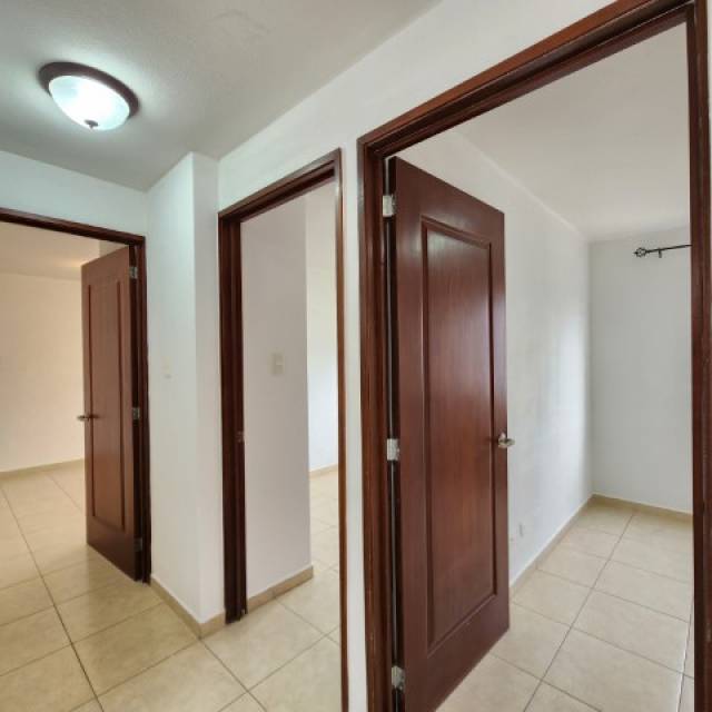 Apartamento en Renta Parque 7 en Zona 7 de Mixco - Image 5