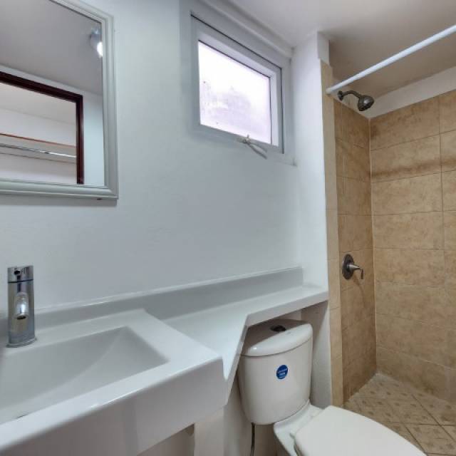 Apartamento en Renta Parque 7 en Zona 7 de Mixco - Miniatura 9